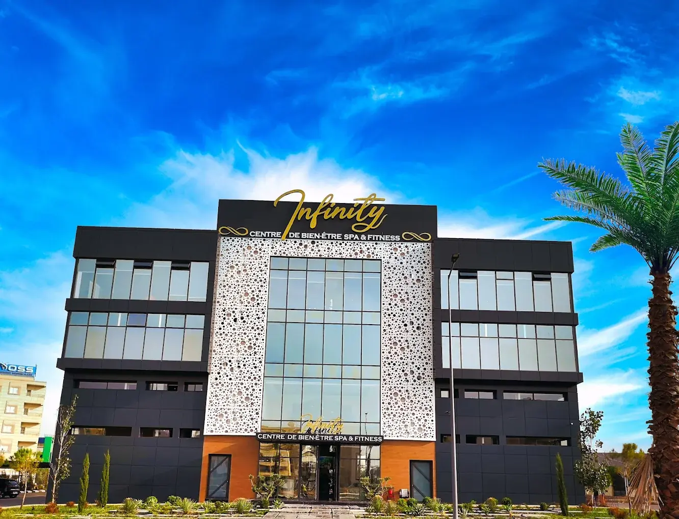 Façade officielle Infinity Spa Fès à Ain chkf